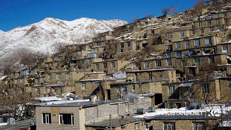 كه‌لانه‌ی هه‌ورامان ده‌بێته‌ سه‌رچاوه‌ی داهاتی ئافره‌تانی گوندێك